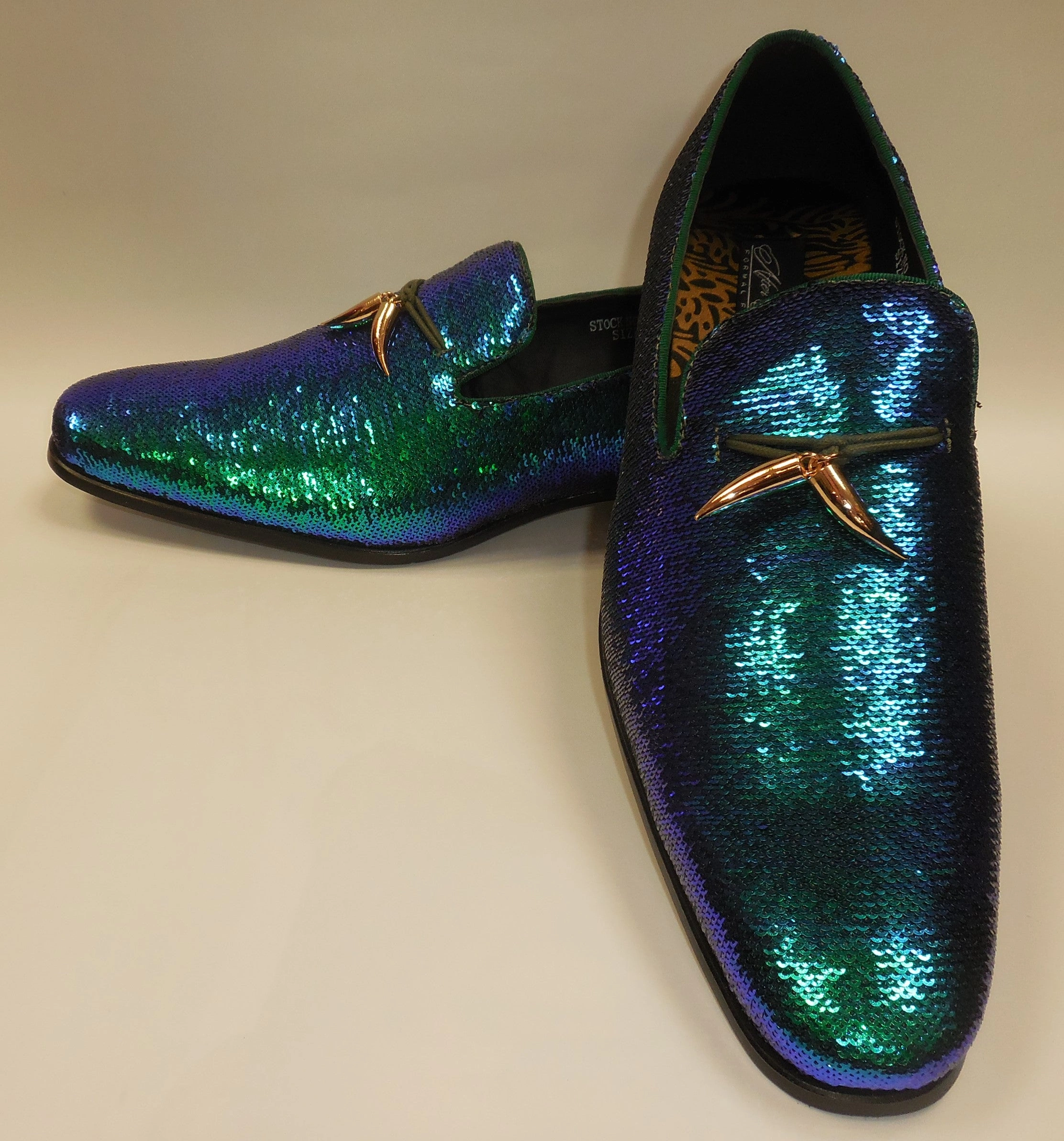 Midnight Emerald Shift Dress with Sequin Loafers – A Stunning Transformation.